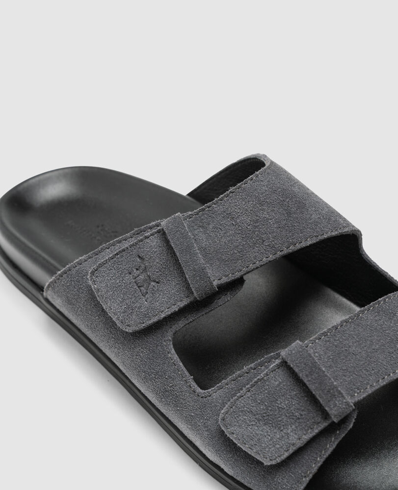Kendrick Place Slide, CARBON GREY